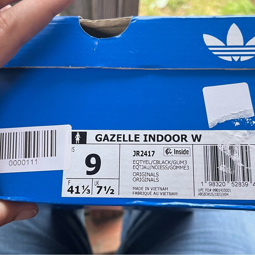 adidas Gazelle Yellow Black Casual Sneakers - Picture 3 of 3